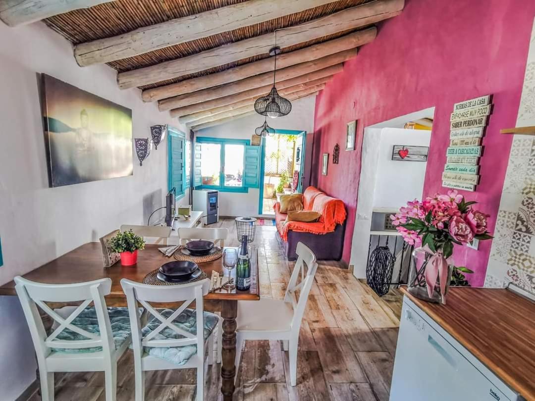 בית הארחה פריחיליאנה 	Casa La Higuera מראה חיצוני תמונה